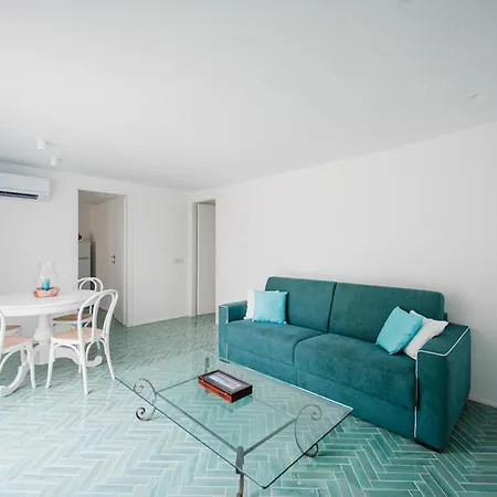 Nyaraló Camilla By Myvillacollection *